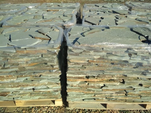 Плитняк златолит зелёный для цоколя, отмостки купить в Верхней Салде