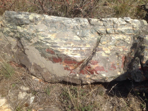 Гигантские зелёные валуны для ландшафтного дизайна весом более 5 тонн купить в Верхней Салде