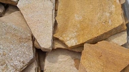 Плитняк златолит жёлтый для цоколя купить в Верхней Салде