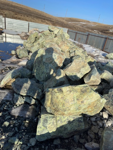 Камни для ландшафтного дизайна зелёные 10-60 килограмм купить в Верхней Салде