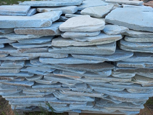 Плитняк златолит зелёный галтованный для цоколя купить в Верхней Салде